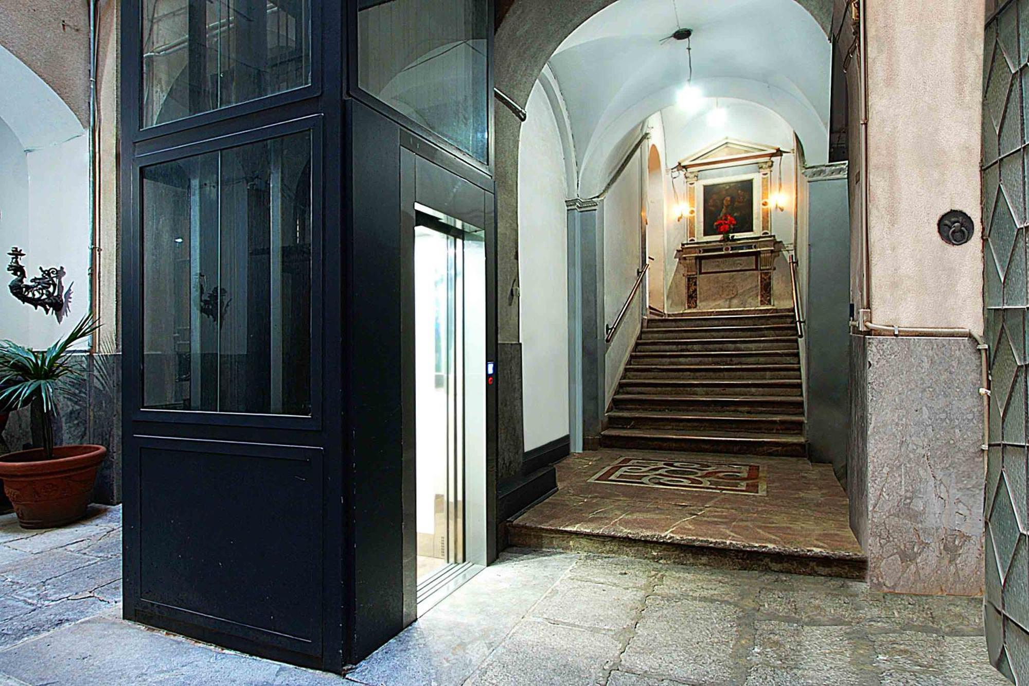 Maqueda331 Apartment Palermo Bagian luar foto