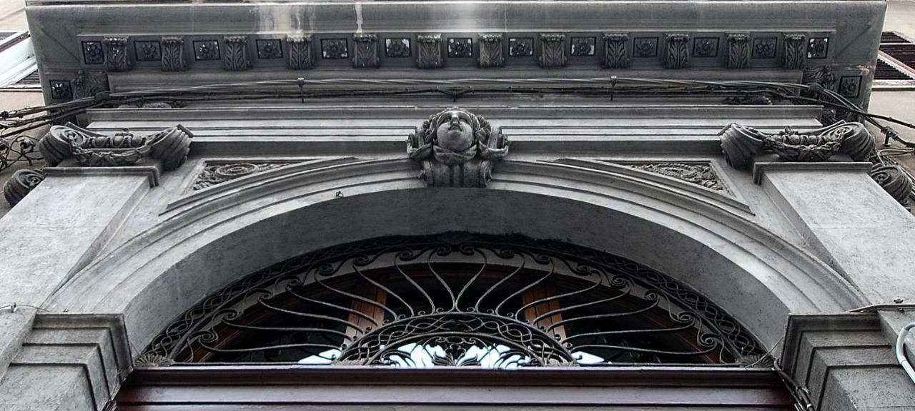 Maqueda331 Apartment Palermo Bagian luar foto